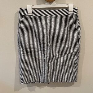 J. Crew Women’s No. 2 Pencil Skirt Classic Black White Striped Midi Size 4